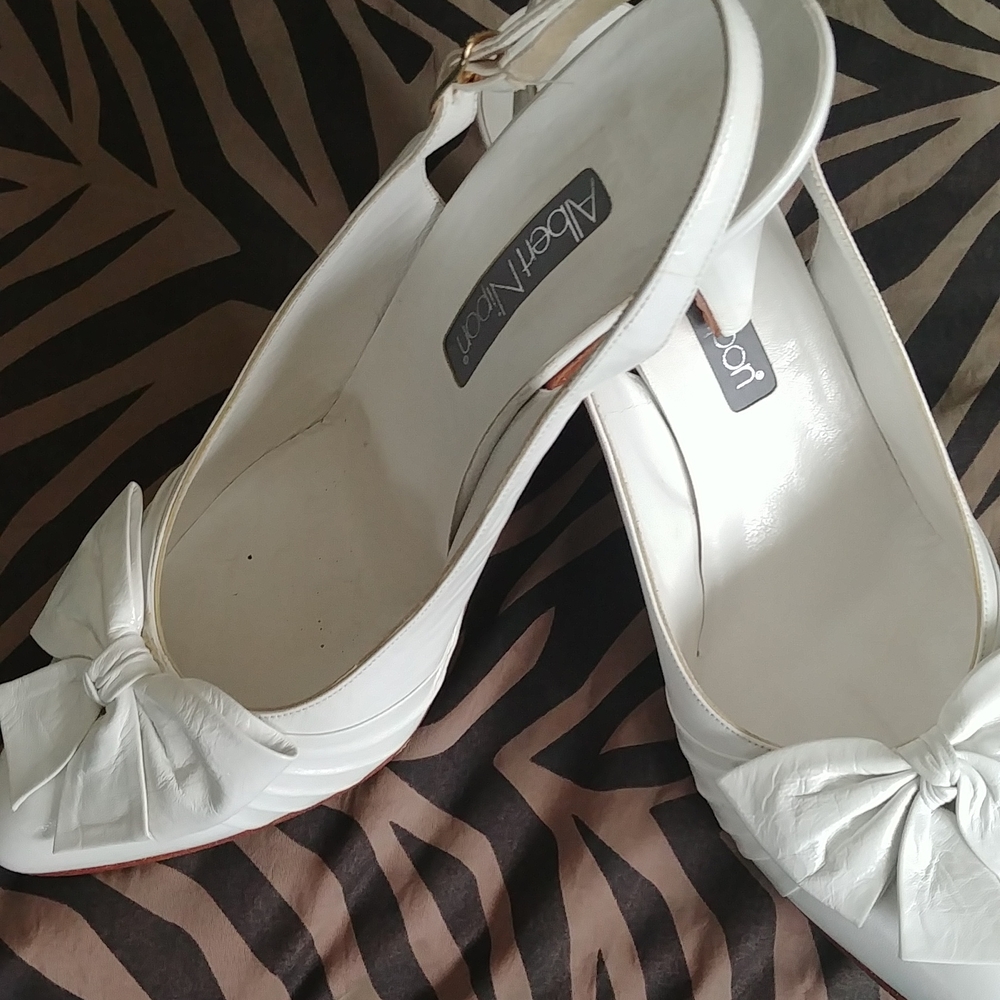 Albert Nipon White - image 1